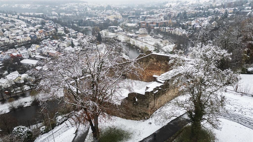 Blick auf die Stadt Mühlacker - mit Schnee bedeckt